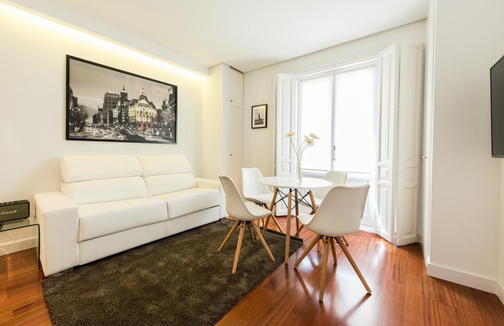 Ferienwohnung Santa Ana Plaza Madrid Exterior foto